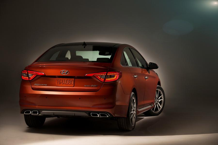  Hyundai Sonata 2-0T 2014 года  (фото 5 из 6)